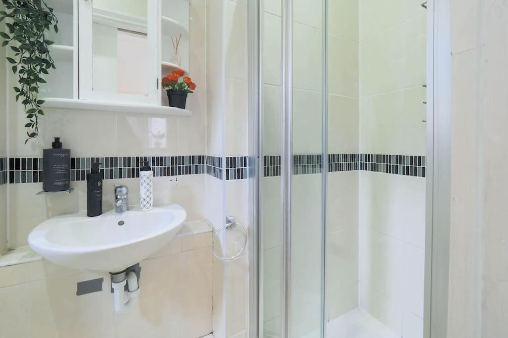 Apartamento S1 Modern In Kilburn *